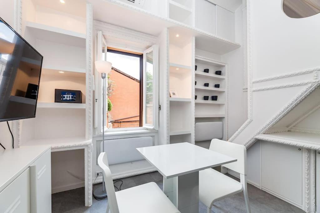 Apartment Condotti